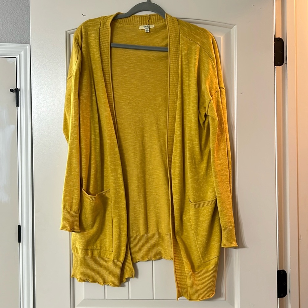 Women’s cardigan